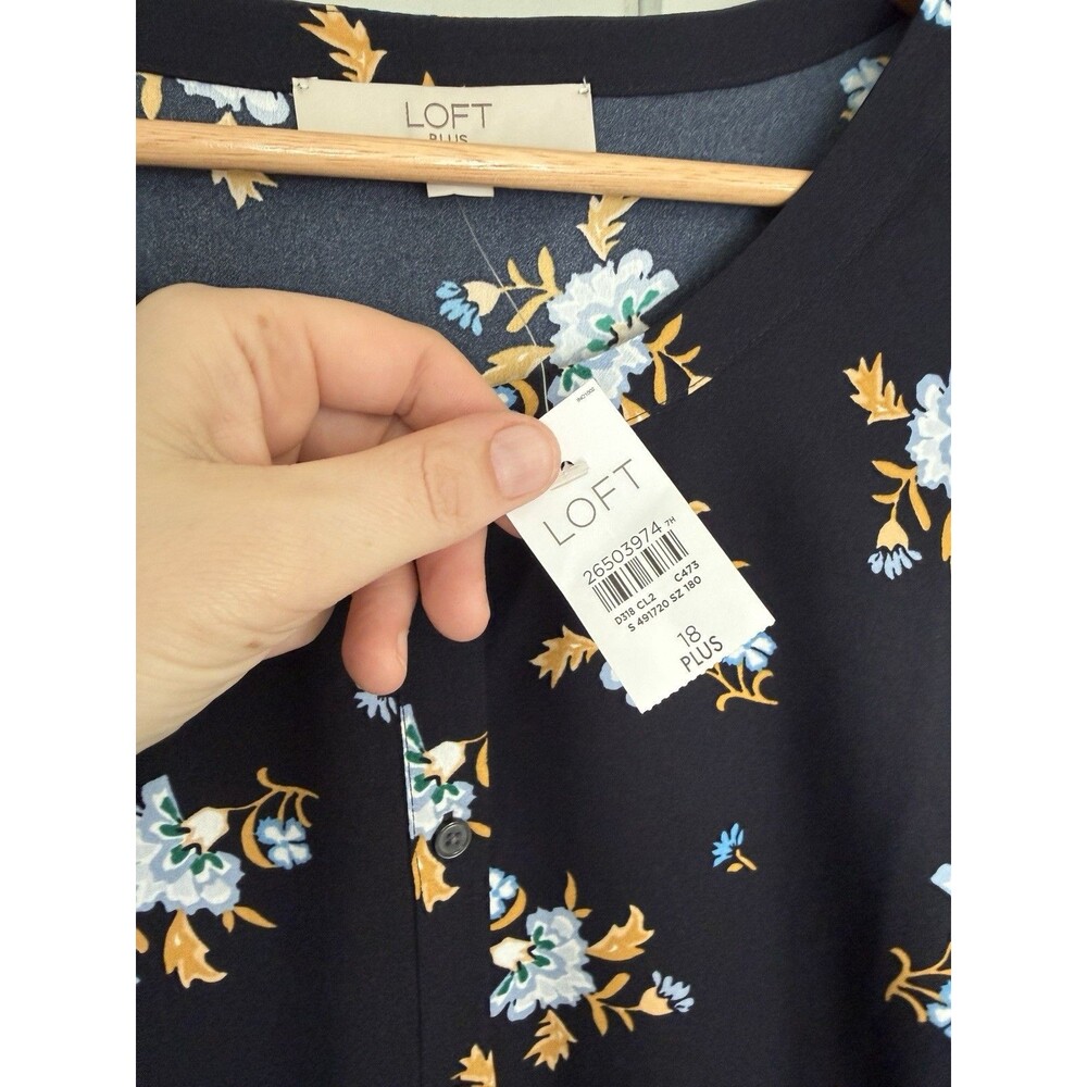 Loft Outlet Floral Dress 18 Navy Blue Floral Button Front Chiffon Long Sleeves - Picture 4 of 9